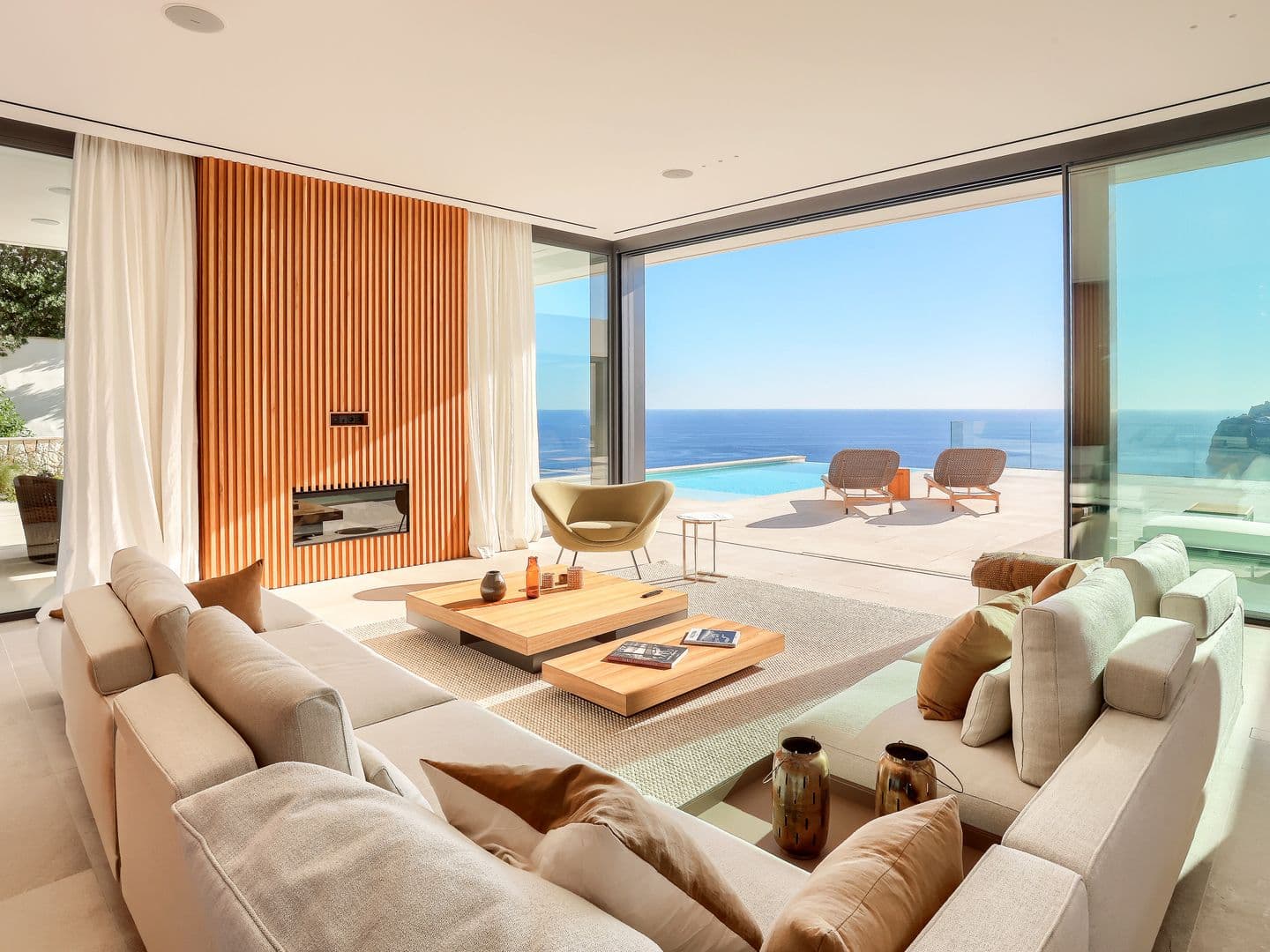 Exclusive contemporary villa in Cala Llamp, just minutes from Port d'Andratx - Balearic Islands